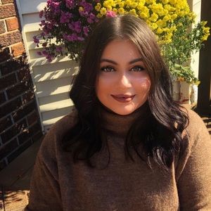 Meet your Posher, Jenna